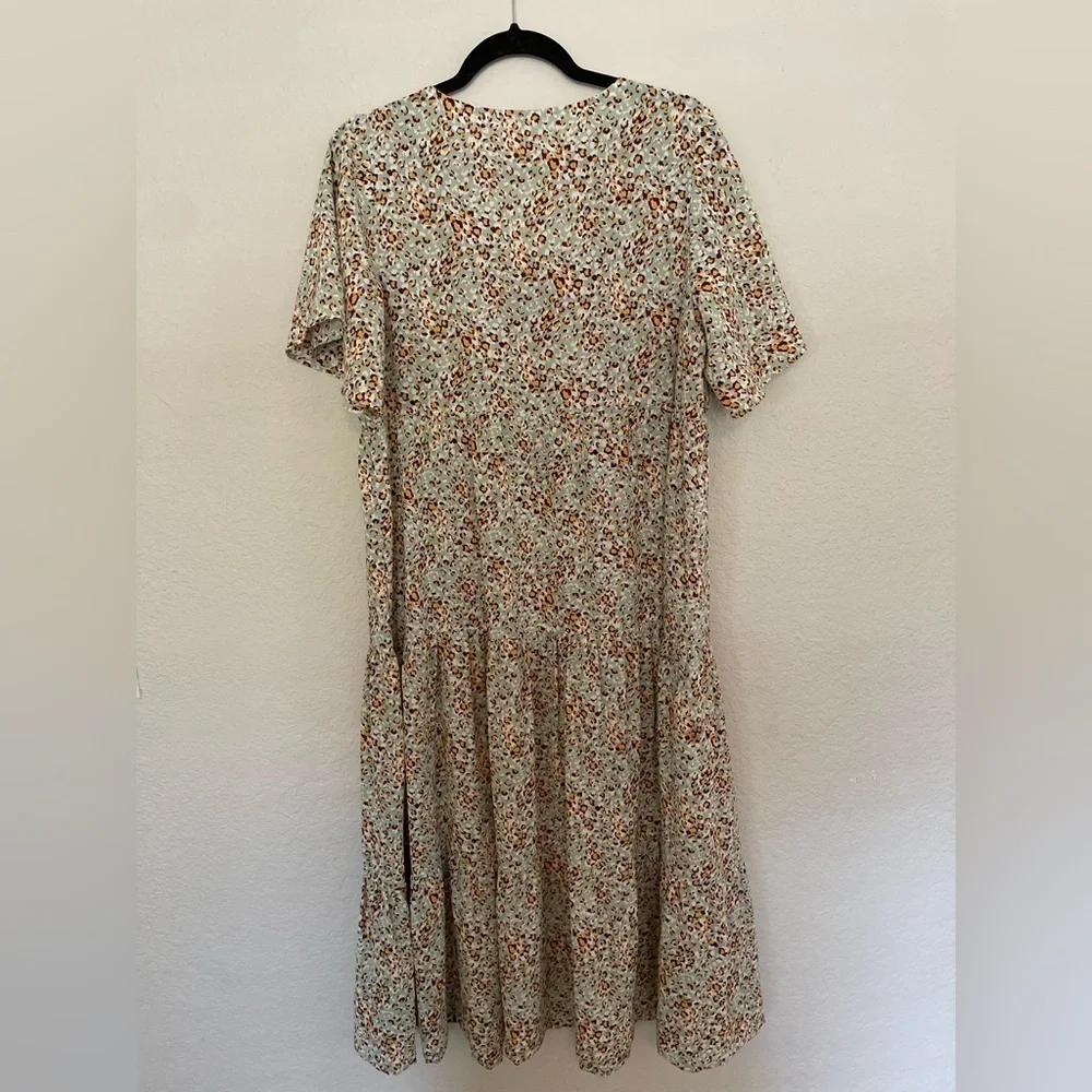 See and Be Seen Floral and Leopard Print Embroidered Midi Dress - Picture 6 of 6